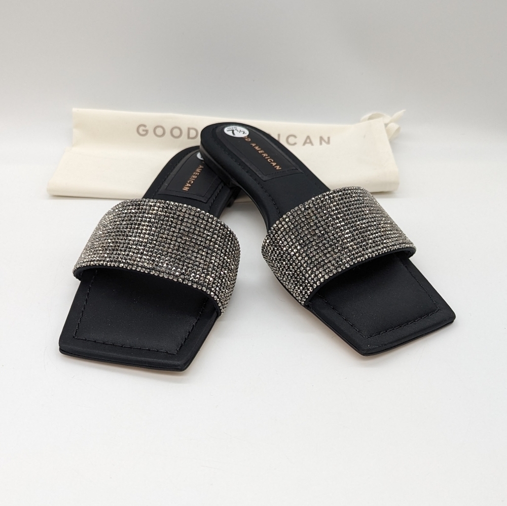Good American Crystal Crush Standout Slide Black
